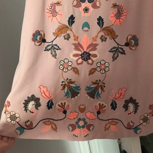 By Together Embroidered NWT dress V-neck Boho style - Picture 3 of 5